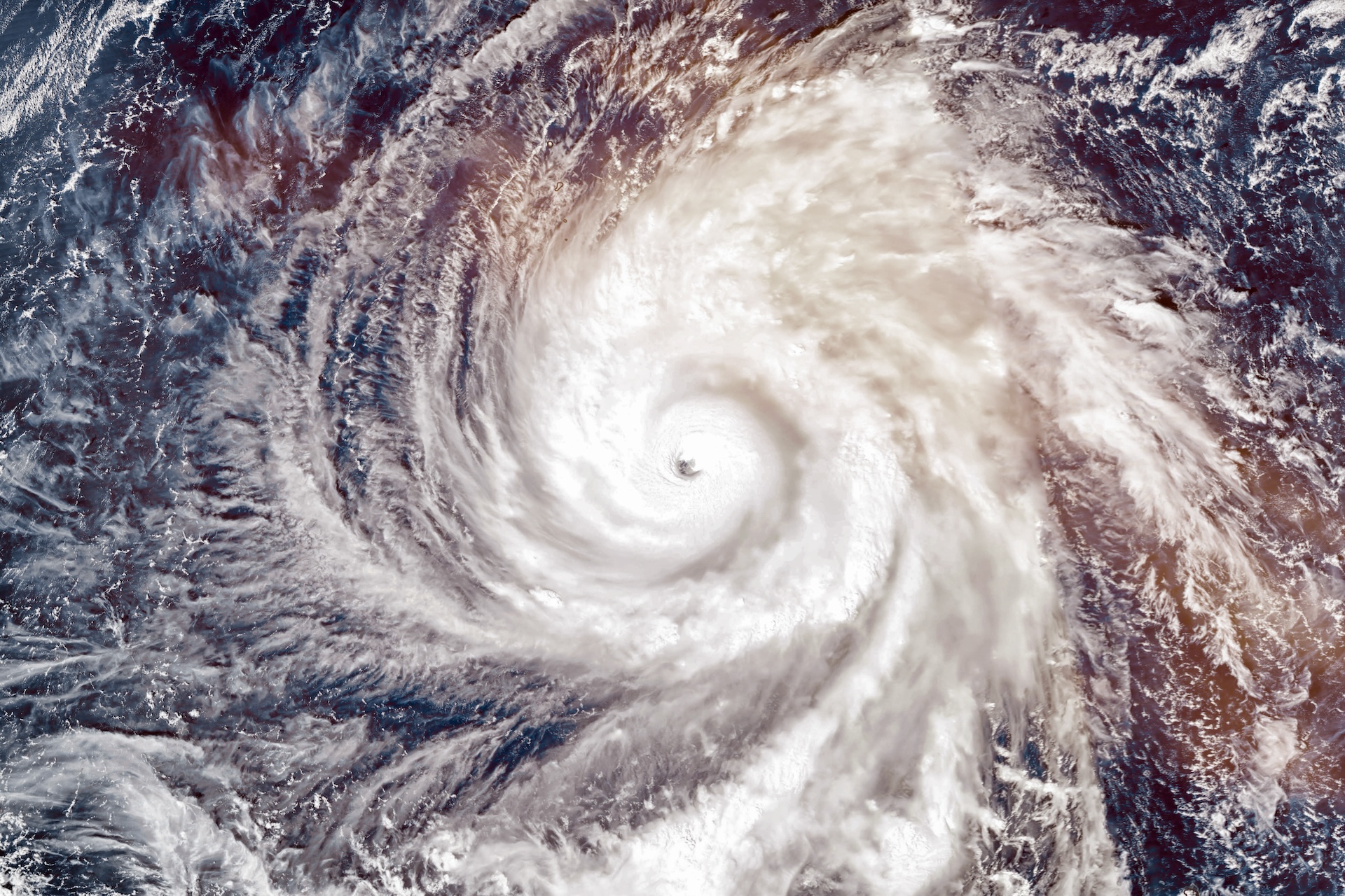 U.S. government says Salt Typhoon is still in telecom networks | CyberScoop