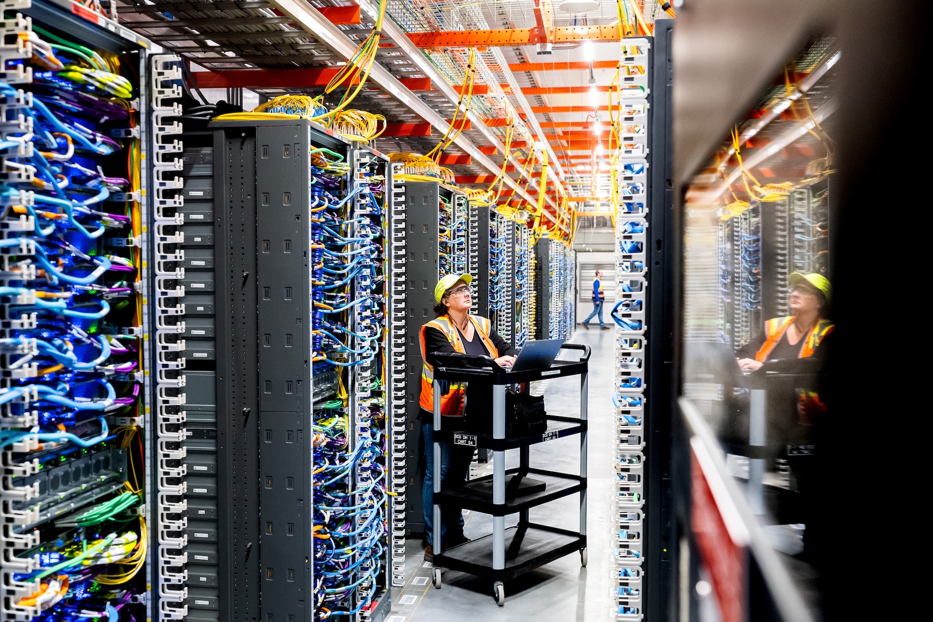 Congress, industry ponder government posture for protecting data centers