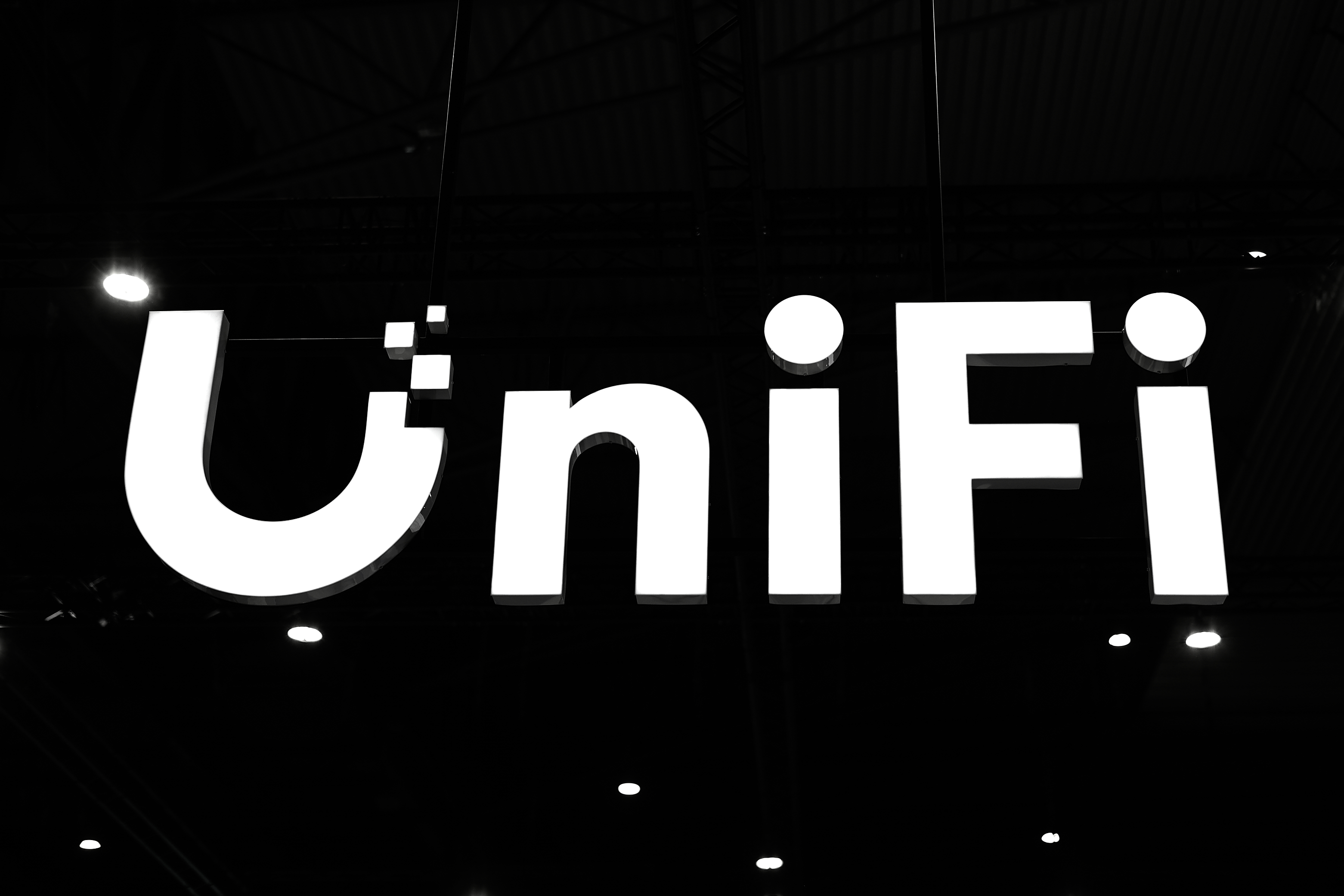 Three 10.0 security flaws fixed across Ubiquiti’s UniFi line