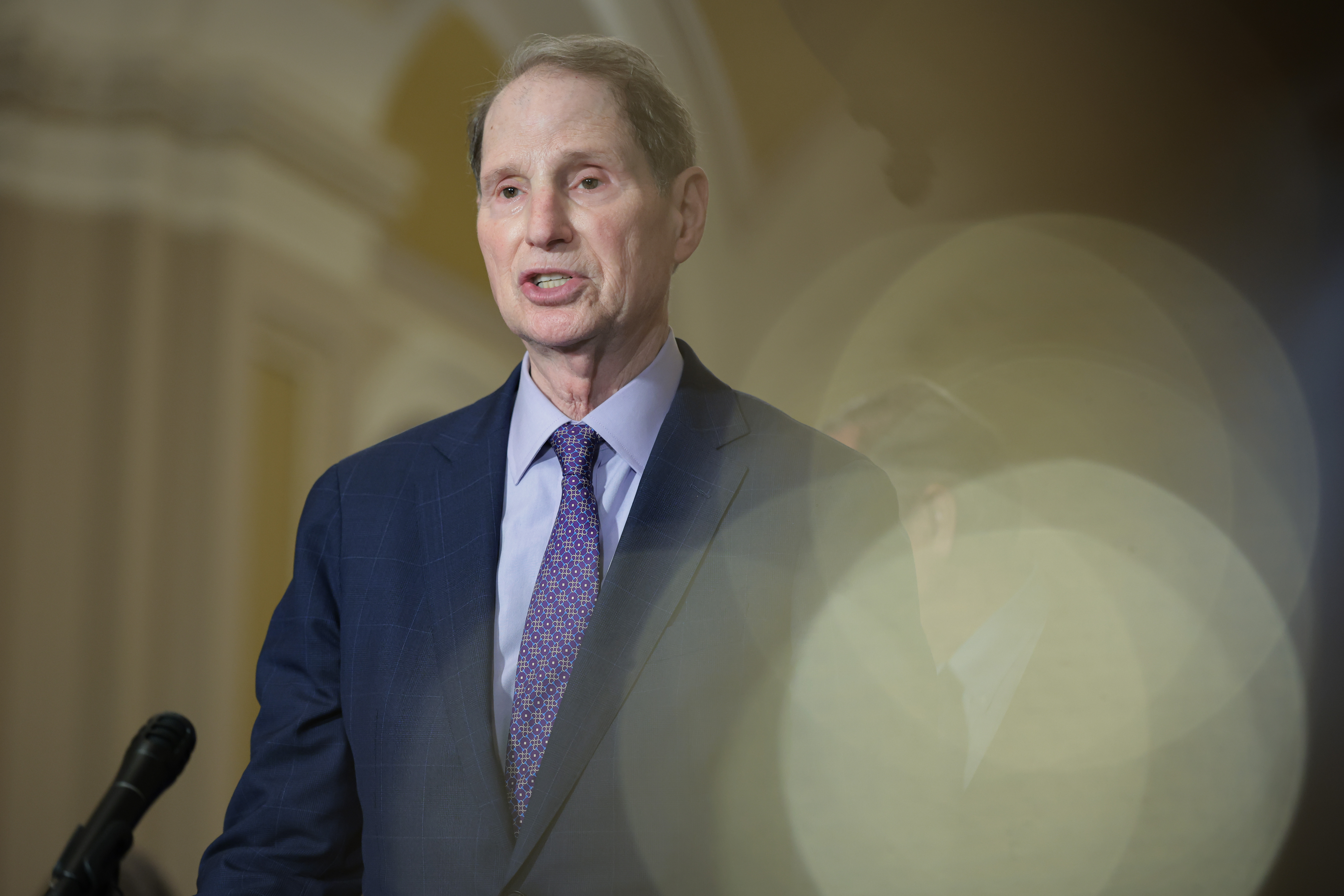 Wyden seeks upgraded NSA security guidance on commercial VPN use