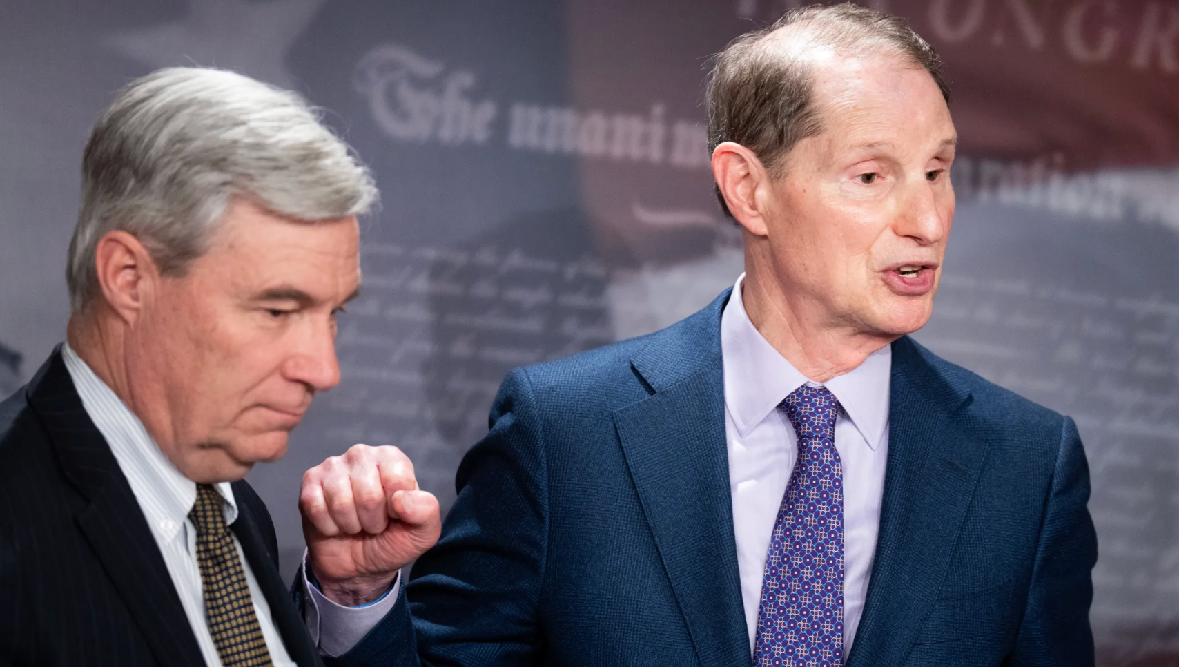 Lawmakers call on Treasury to sanction hackers-for-hire