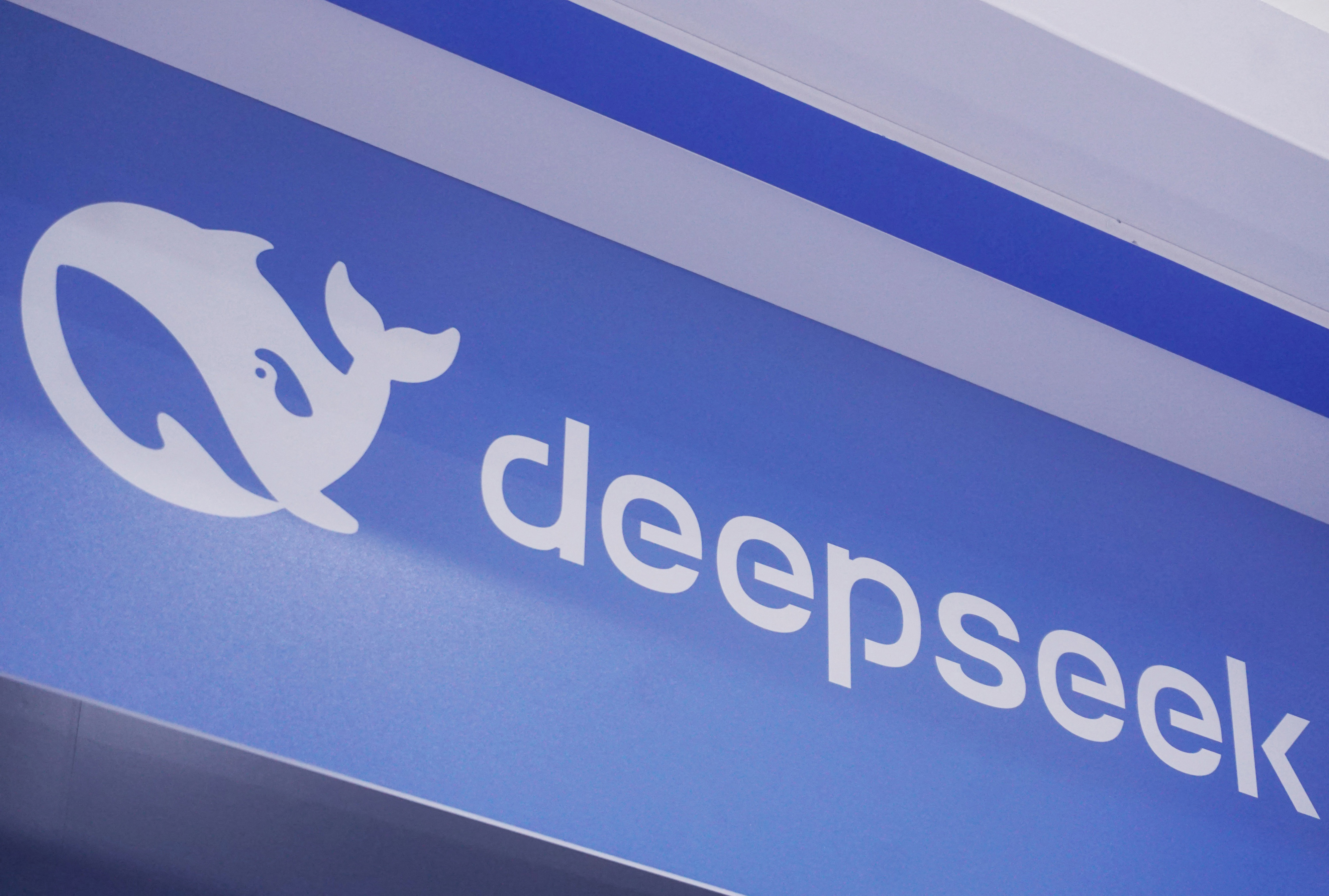 DHS to ban DeepSeek from federal civilian agencies
